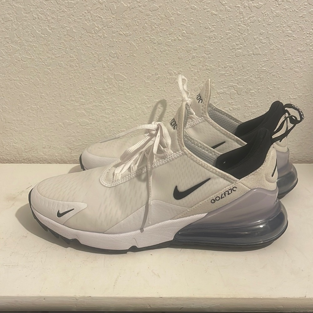 Nike 270 Pro Sneakers